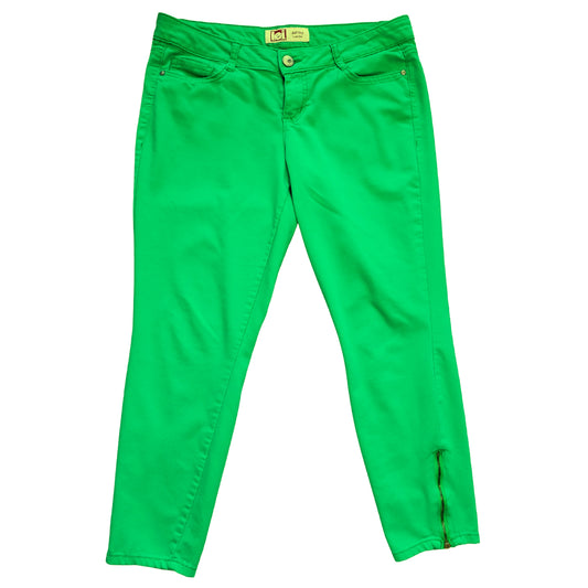 L.E.I. Glorious Green Skinny Capris, Size 11 Regular