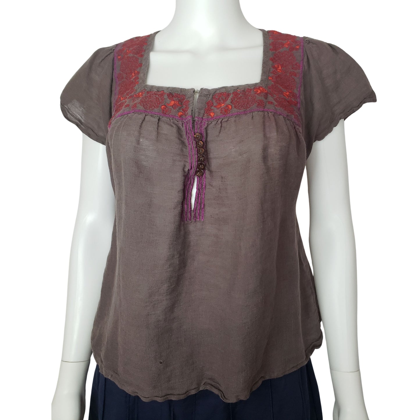 FREE PEOPLE Muy Mocha Short Sleeve Shirt with Embroidery and Buttoned Bust, Small