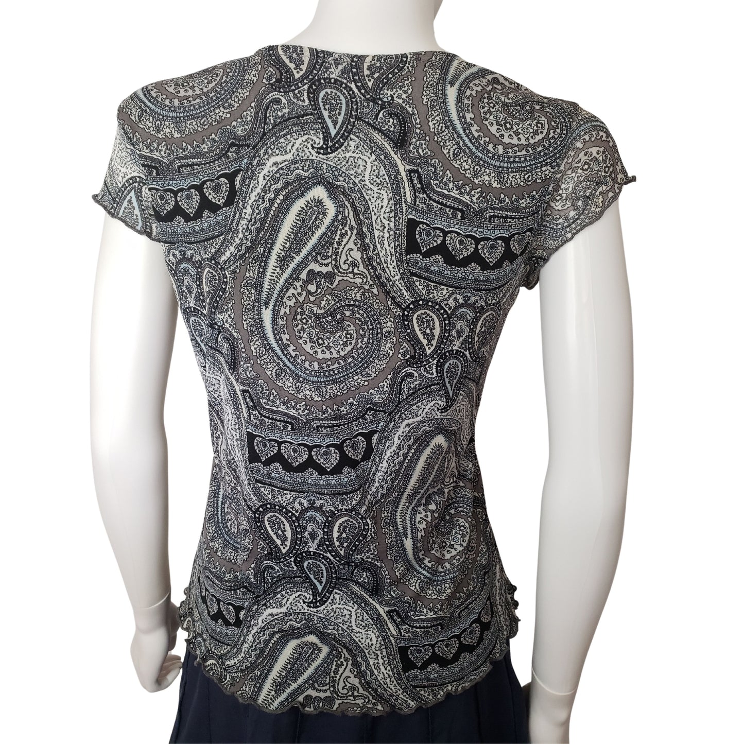 OLD NAVY Perfect Paisley V Neck with Half Sleeves, Medium