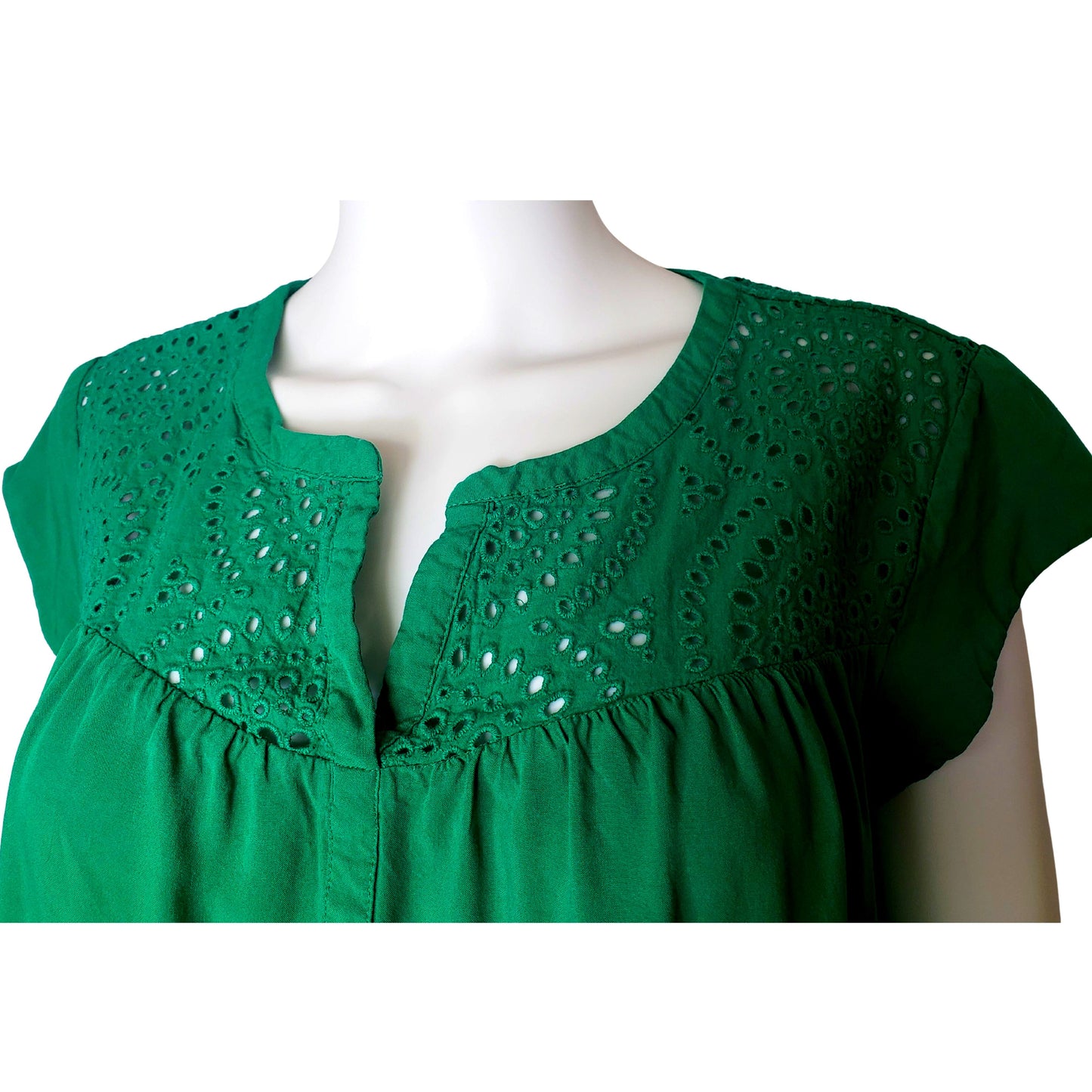 DANIEL RAINN Day Dream Green Short Sleeve Shirt with Lace Embellishments, XL