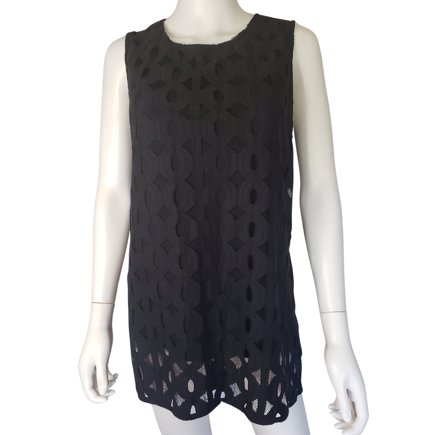 SUSAN GRAVER Black Crochet Lace Tank, Large