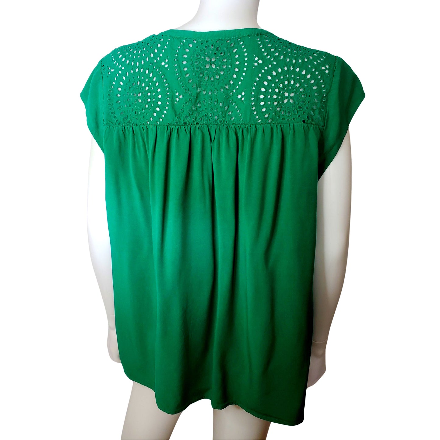 DANIEL RAINN Day Dream Green Short Sleeve Shirt with Lace Embellishments, XL