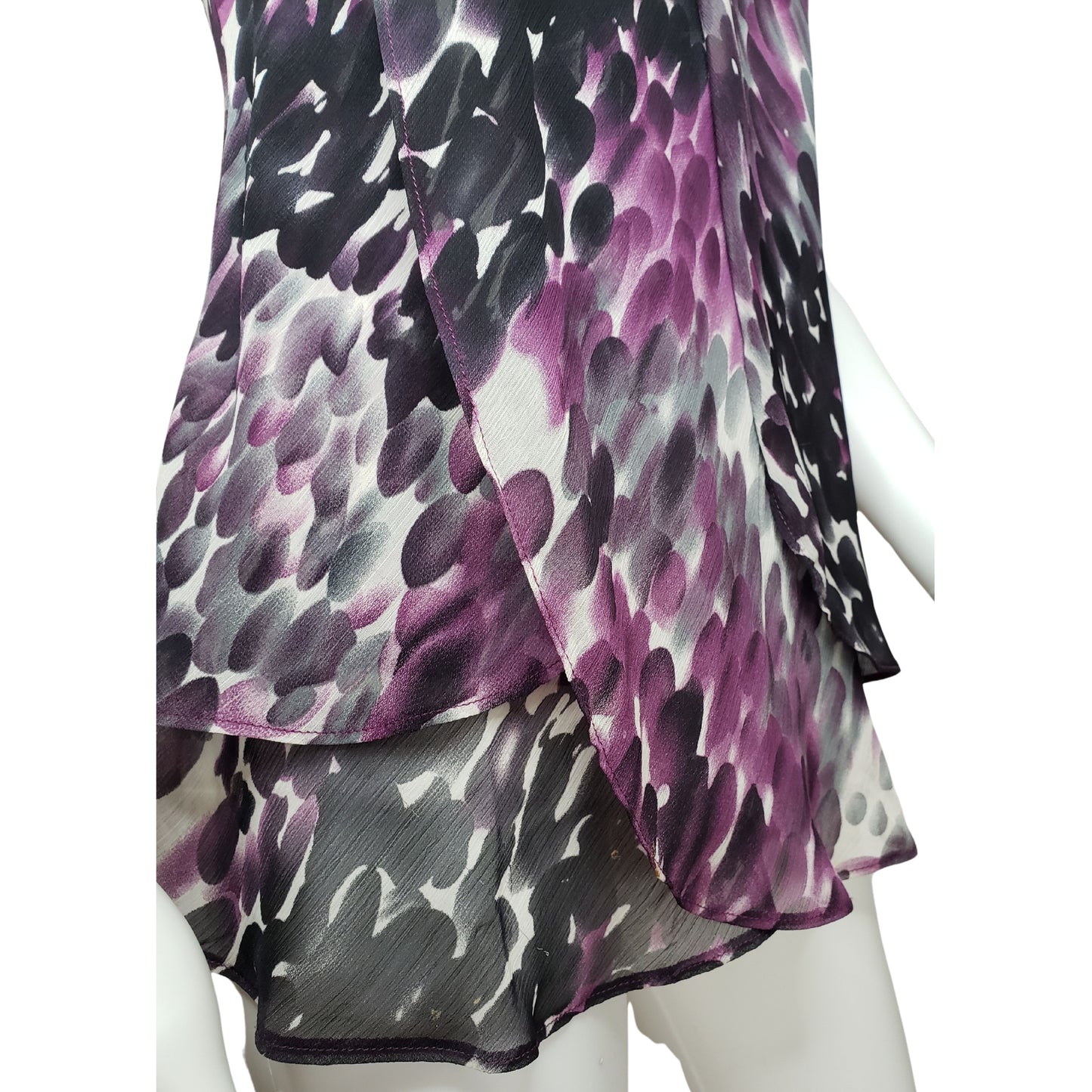 ROZ & ALI Purple and Black Watercolor Drops Tank with Tulip Hem, Small