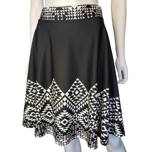 LILY BY FIRMIANA Black Knee Length Circle Skirt with Bold White Geometric Patterns, Large