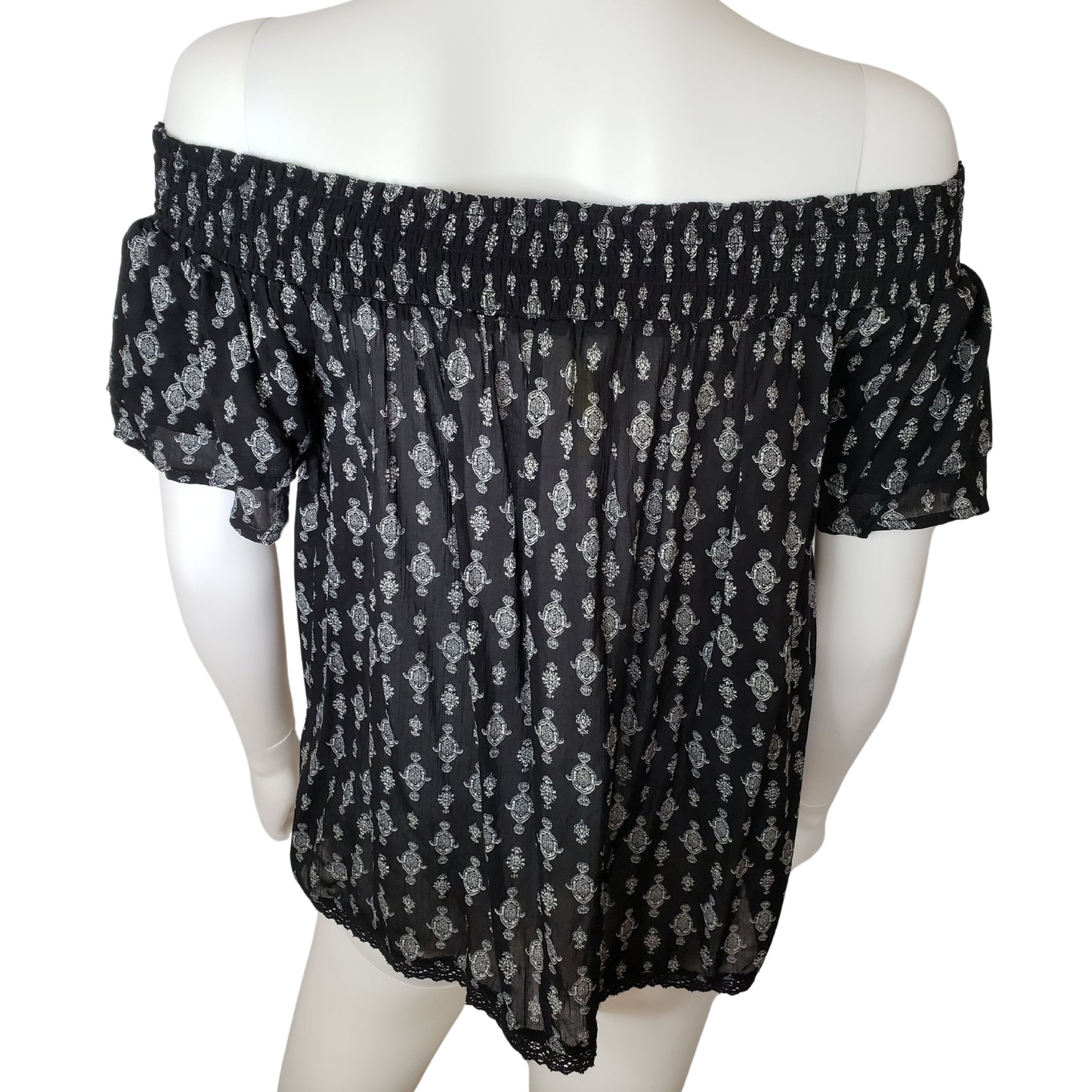 XHILIRATION On or Off Shoulder Black Shirt with White Jewel Pattern and Double Petal Sleeves, Small