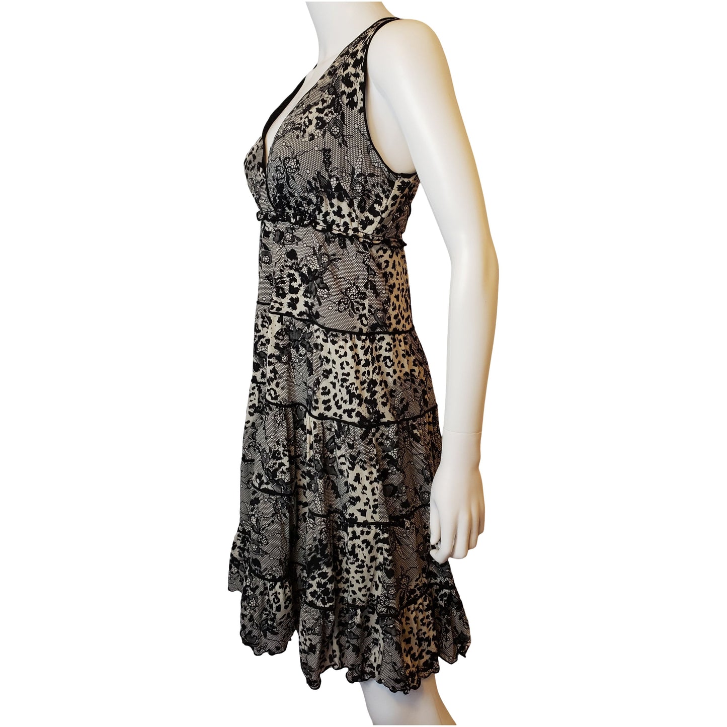 STYLE & CO. Black and White Faux Tulle Print Tank Dress with V Neck, Knee Length, Medium