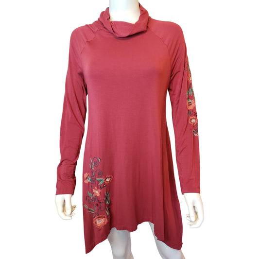 SOFT SURROUNDINGS Pink Tunic with Mock Neck and Embroidered Flowers, Small